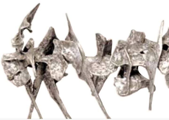 Falange spaziale, 1961–1999, aluminum, 61 x 182.8 x 30.5 cm. Collection of Sandro Miller, Chicago, IL, USA; private collection; and of the artist