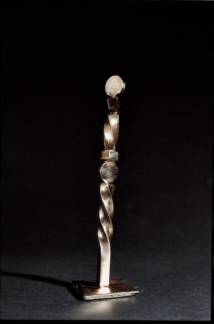 Bronzetto IX, 1989, bronze, 20 x 8 x 8 cm. Collection of the artist.